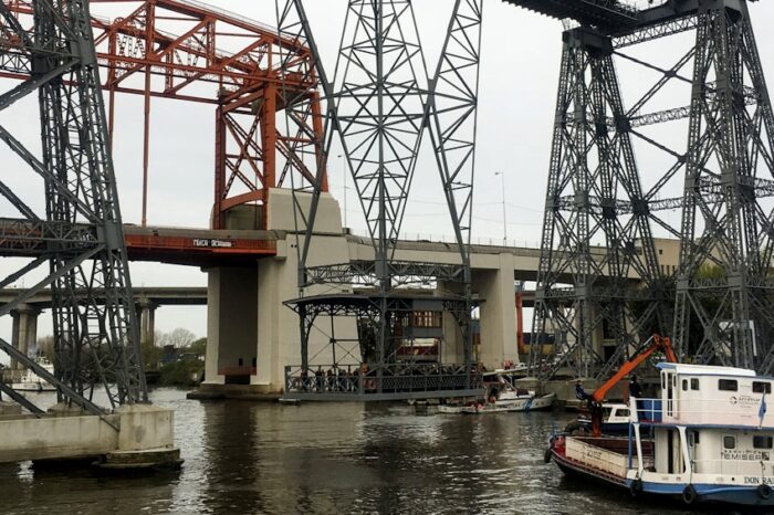 El puente transbordador Nicolás Avellaneda podría ser declarador Patrimonio de la Humanidad