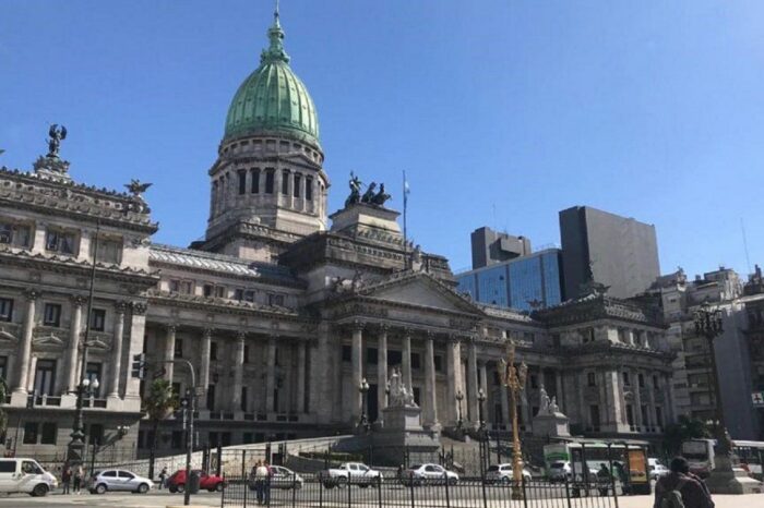 Este lunes arrancan las sesiones extraordinarias en el Congreso