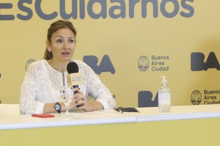 La ministra de Educación Soledad Acuña tiene coronavirus