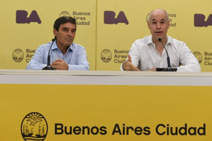 Plan de vacunación: imputaron a Horacio Rodríguez Larreta y Fernán Quirós y ordenaron un operativo en el Ministerio de Salud porteño
