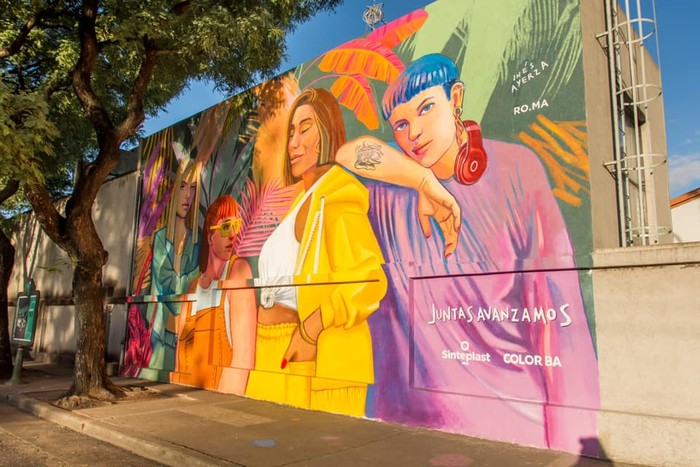 Inauguran dos murales realizados por mujeres para concientizar sobre la igualdad de género