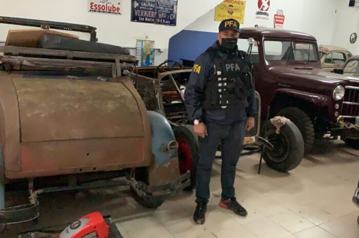 Tras varios allanamientos, desbarataron una banda que adulteró la numeración de autos antiguos y un tanque de guerra