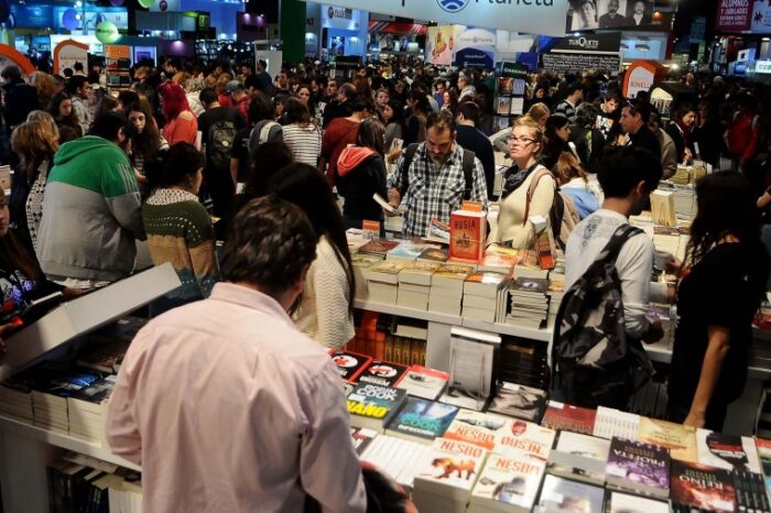 La Feria del Libro recibió 1.324.500 visitantes y fue la más exitosa de su historia