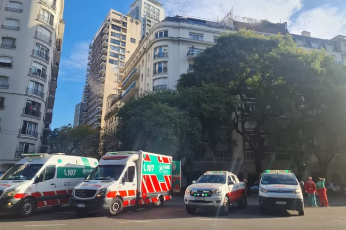 Incendio en un edificio de Palermo: hubo ocho heridos y varias calles cortadas