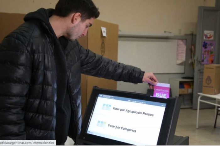 El Gobierno porteño anuló por decreto el voto electrónico en las elecciones de octubre: solo estará la boleta de papel