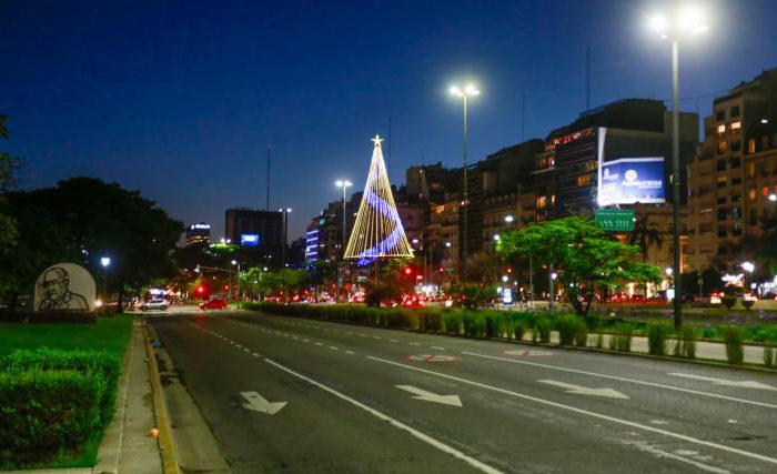 La Ciudad se ilumina para recibir las Fiestas