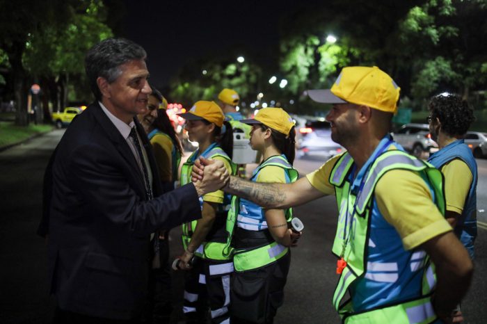 Jorge Macri supervisó los controles de alcoholemia en la previa de Año Nuevo junto a familiares de víctimas de accidentes de tránsito