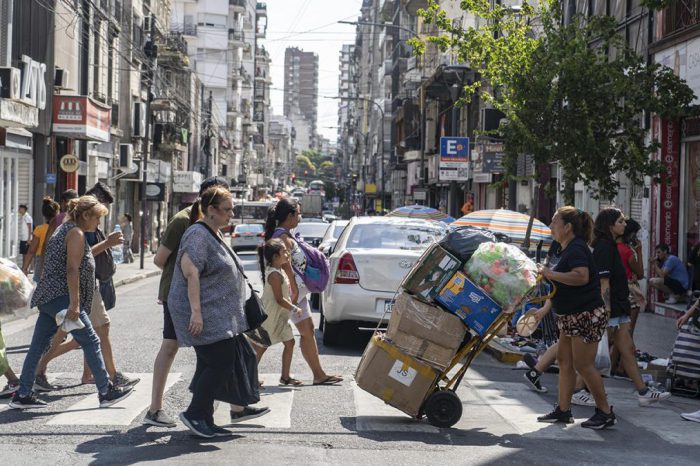 Más de medio país y la Ciudad de Buenos Aires bajo alerta roja por altas temperaturas