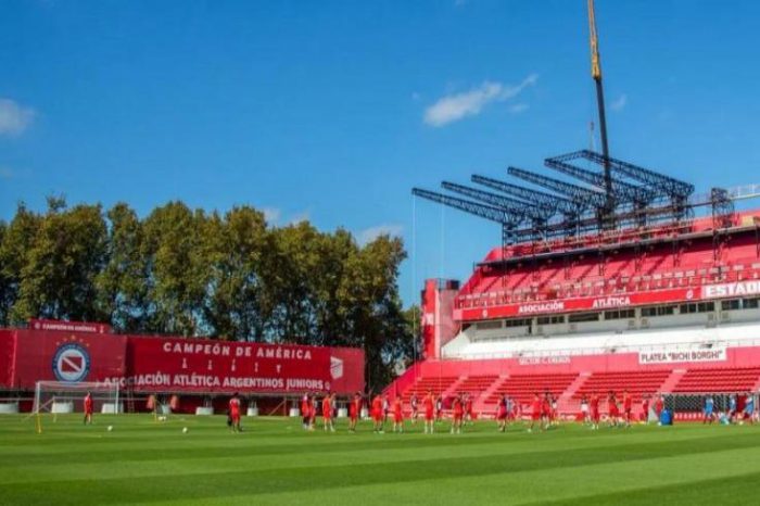 Argentinos Juniors construirá monoambientes en el estadio para pasar la noche con vista a la cancha